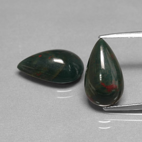 7.06 ct Green Bloodstone Stone, Natural Bloodstone in Pear Cabochon Shape for Sale