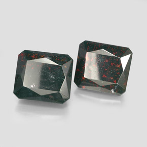 34.36 ct Green Bloodstone Stone, Natural Bloodstone in Octagon / Scissor Cut Shape for Sale