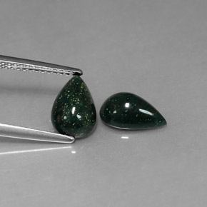 2.57 ct Green Bloodstone Stone, Natural Bloodstone in Pear Cabochon Shape for Sale