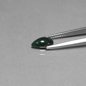 Bloodstone Gemstone in 8.4 x 5.1 mm Size for Sale, Bloodstone Stone in Spotted Green Color