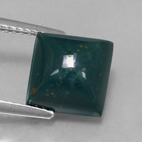 3.94 ct Green Bloodstone Gemstone, Bloodstone Gem in Square Cabochon Shape for Sale.