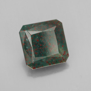 3.74 ct Green Bloodstone Stone, Natural Bloodstone in Octagon / Scissor Cut Shape for Sale