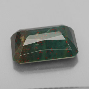 Bloodstone Gemstone in 13.9 x 9.2 mm Size for Sale, Bloodstone Stone in Spotted Green Color