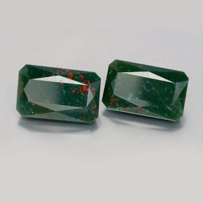 6.60 ct Green Bloodstone Stone, Natural Bloodstone in Octagon / Scissor Cut Shape for Sale