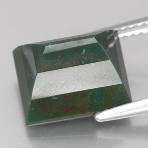 Bloodstone Gemstone in 10.7 x 9.1 mm Size for Sale, Bloodstone Stone in Spotted Green Color