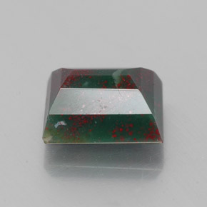 Bloodstone Gemstone in 7 x 6 mm Size for Sale, Bloodstone Stone in Spotted Green Color