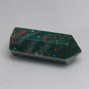 17.51 ct Green Bloodstone Stone, Natural Bloodstone in Pencil Shape for Sale