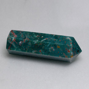 17.46 ct Green Bloodstone Stone, Natural Bloodstone in Pencil Shape for Sale