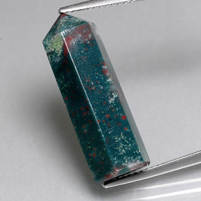 13.22 ct Green Bloodstone Gemstone, Bloodstone Gem in Pencil Shape for Sale.