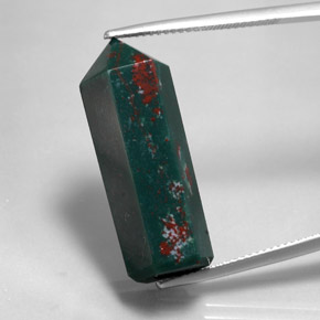 22.90 ct Green Bloodstone Gemstone, Bloodstone Gem in Pencil Shape for Sale.