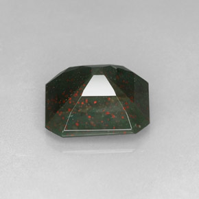 Bloodstone Gemstone in 11.6 x 10.6 mm Size for Sale, Bloodstone Stone in Spotted Green Color