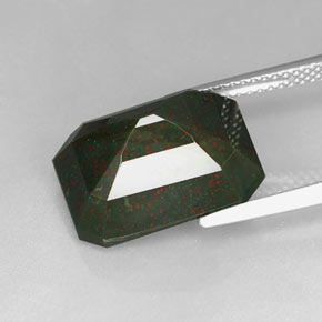 Bloodstone Gemstone in 15 x 11.4 mm Size for Sale, Bloodstone Stone in Spotted Green Color