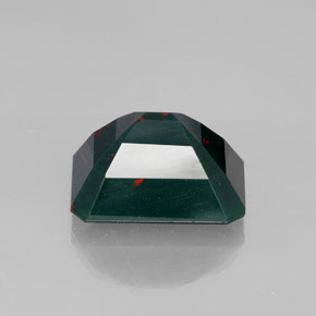Bloodstone Gemstone in 14.8 x 11.6 mm Size for Sale, Bloodstone Stone in Spotted Green Color