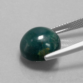 Bloodstone Gemstone in 13 mm (calibrated) Size for Sale, Bloodstone Stone in Spotted Green Color