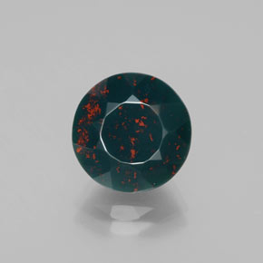 5.39 ct Green Bloodstone Gemstone, Bloodstone Gem in Round Facet Shape for Sale.