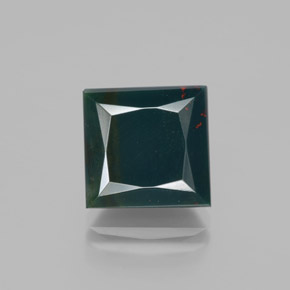 7.72 ct Green Bloodstone Gemstone, Bloodstone Gem in Square / Scissor Cut Shape for Sale.