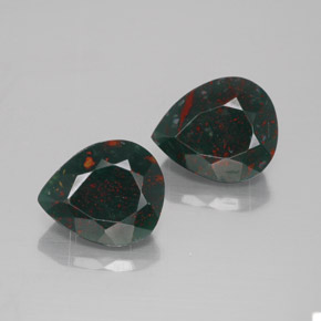 3.93 ct Green Bloodstone Gemstone, Bloodstone Gem in Pear Facet Shape for Sale.