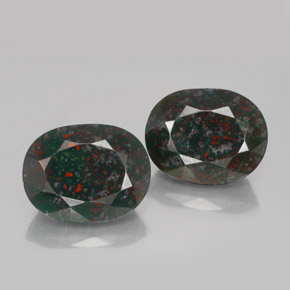 17.16 ct Green Bloodstone Gemstone, Bloodstone Gem in Oval Facet Shape for Sale.