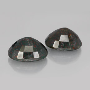Bloodstone Gemstone in 15.1 x 11.7 mm Size for Sale, Bloodstone Stone in Spotted Green Color