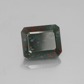 5.06 ct Green Bloodstone Stone, Natural Bloodstone in Octagon Facet Shape for Sale