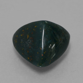 7.42 ct Green Bloodstone Stone, Natural Bloodstone in Trillion Cabochon Shape for Sale