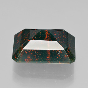 Bloodstone Gemstone in 15.3 x 11.6 mm Size for Sale, Bloodstone Stone in Spotted Green Color