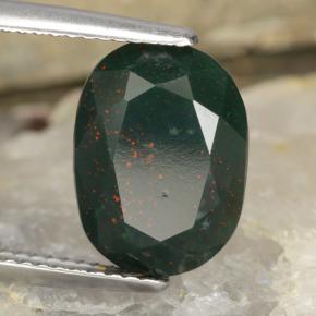 5.52 ct Green Bloodstone Stone, Natural Bloodstone in Oval Facet Shape for Sale