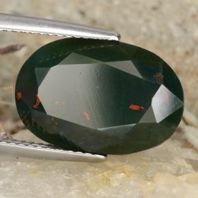 7.83 ct Green Bloodstone Stone, Natural Bloodstone in Oval Facet Shape for Sale