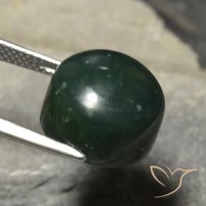 13.42 ct Green Bloodstone Stone, Natural Bloodstone in Round Cabochon Shape for Sale
