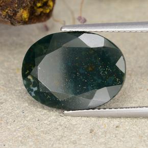 7.94 ct Green Bloodstone Stone, Natural Bloodstone in Oval Facet Shape for Sale