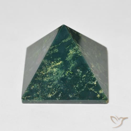 92 ct Pyramid Cut Bloodstone, 28.6 x 28.4 mm From Madagascar, Photo A