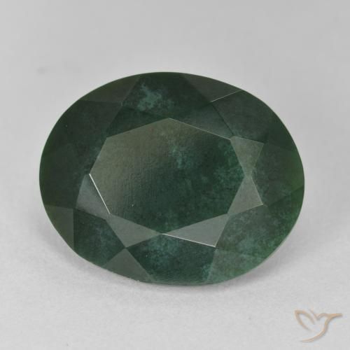 10.38 ct Green Bloodstone Stone, Natural Bloodstone in Oval Facet Shape for Sale