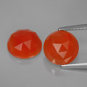 4.78 ct Orange Carnelian Stone, Natural Carnelian in Round Rose-Cut Shape for Sale