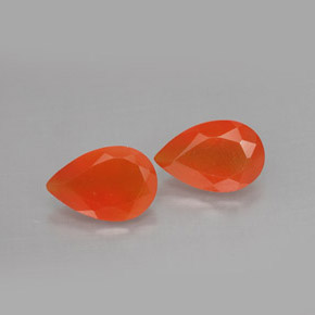 2.31 ct Orange Carnelian Gemstone, Carnelian Gem in Pear Facet Shape for Sale.