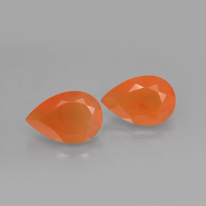 2.73 ct Orange Carnelian Gemstone, Carnelian Gem in Pear Facet Shape for Sale.