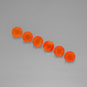 2.70 ct Orange Carnelian Gemstone, Carnelian Gem in Round Facet Shape for Sale.