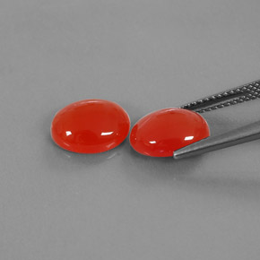 Carnelian Gemstone in 10 x 8 mm (calibrated) Size for Sale, Carnelian Stone in Orange Color
