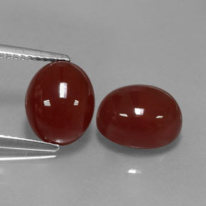6.67 ct Red Carnelian Gemstone, Carnelian Gem in Oval Cabochon Shape for Sale.