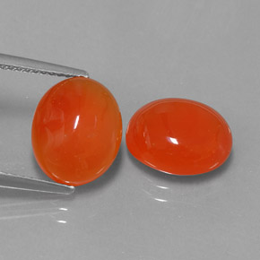 6.84 ct Orange Carnelian Gemstone, Carnelian Gem in Oval Cabochon Shape for Sale.