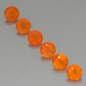 2.93 ct Orange Carnelian Gemstone, Carnelian Gem in Round Facet Shape for Sale.