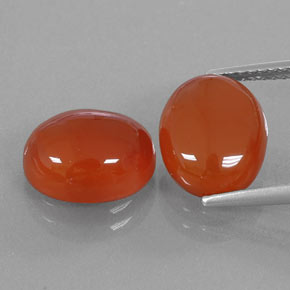 7.01 ct Orange Carnelian Gemstone, Carnelian Gem in Oval Cabochon Shape for Sale.