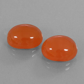 8.00 ct Orange Carnelian Stone, Natural Carnelian in Oval Cabochon Shape for Sale