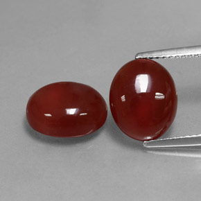 7.33 ct Red Carnelian Gemstone, Carnelian Gem in Oval Cabochon Shape for Sale.