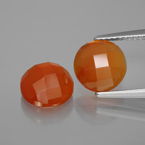 3.60 ct Orange Carnelian Gemstone, Carnelian Gem in Round Rose-Cut Shape for Sale.
