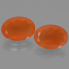 10.61 ct Orange Carnelian Gemstone, Carnelian Gem in Oval Facet Shape for Sale.