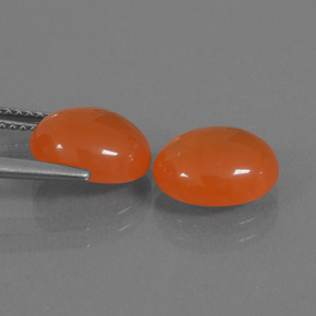 Carnelian Gemstones in 10 x 8 mm (calibrated) Size for Sale, Carnelian Stones in Medium Orange Color