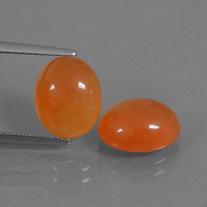 2.6ct Oval Cabochon Orange Carnelian Gem for sale 2.6ct Oval Cabochon Orange Carnelian Gem (ID: 436046)