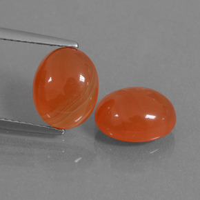 2.8ct Oval Cabochon Orange Carnelian Gem for sale 2.8ct Oval Cabochon Orange Carnelian Gem (ID: 436118)