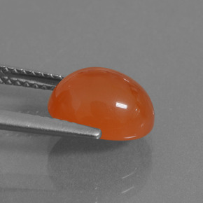 Carnelian Gemstone in 10 x 8 mm (calibrated) Size for Sale, Carnelian Stone in Orange Color