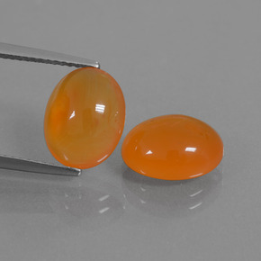 3.3ct Oval Cabochon Orange Carnelian for sale thumb image of 3.3ct Oval Cabochon Orange Carnelian (ID: 437714)